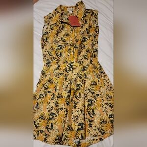 Dress New size small